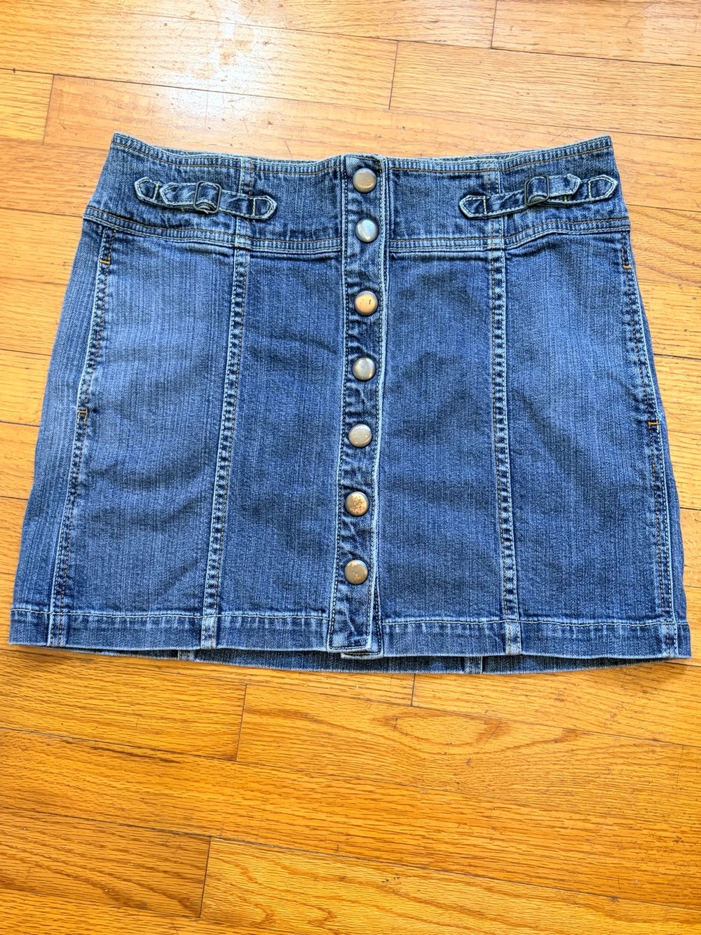 Vintage GAP Medium Snap-Front Denim Mini Skirt